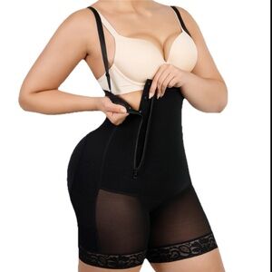 Elegant Black Shapewear Bodysuit